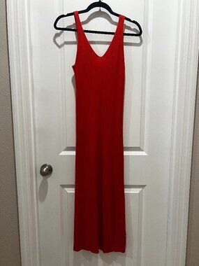 MEROKEETY Red Ribbed Knit Maxi Dress Size M